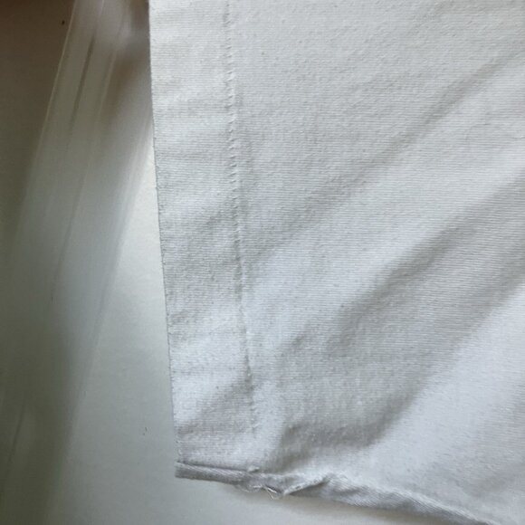 Vintage Hard Rock Cafe T-shirt Cancun Mens White Graphic Tee - Picture 3 of 7